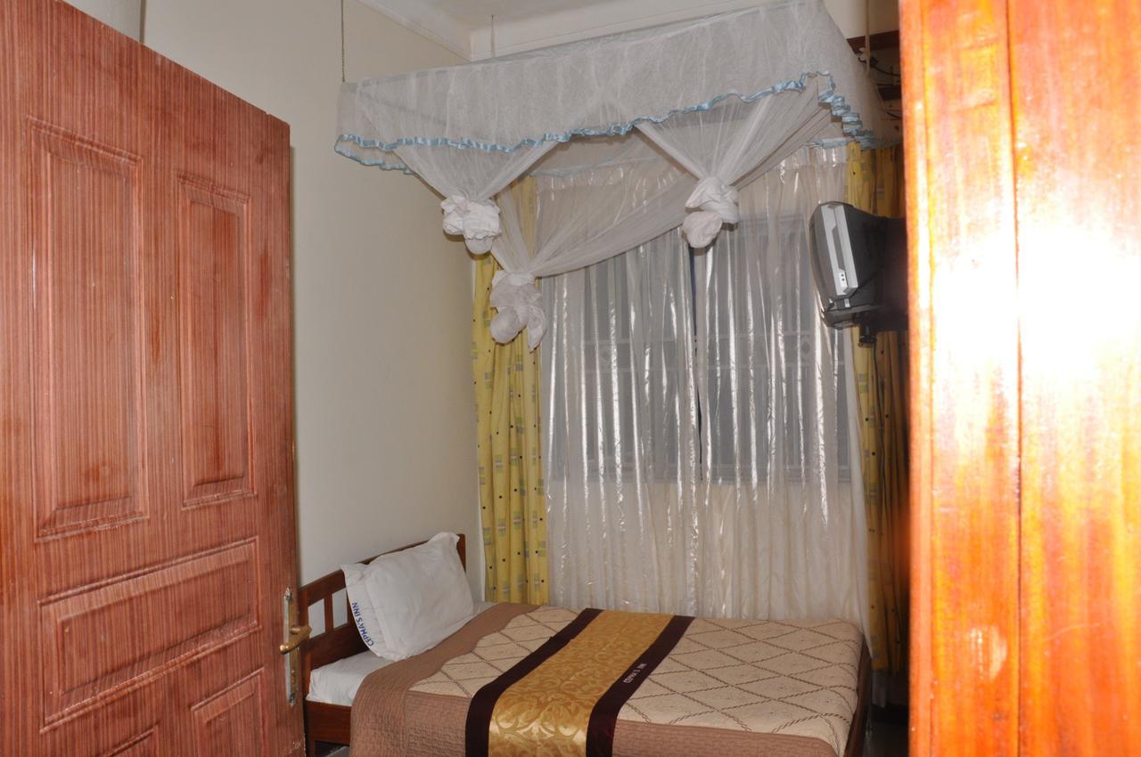 Cepha'S Inn Kabale Ngoại thất bức ảnh
