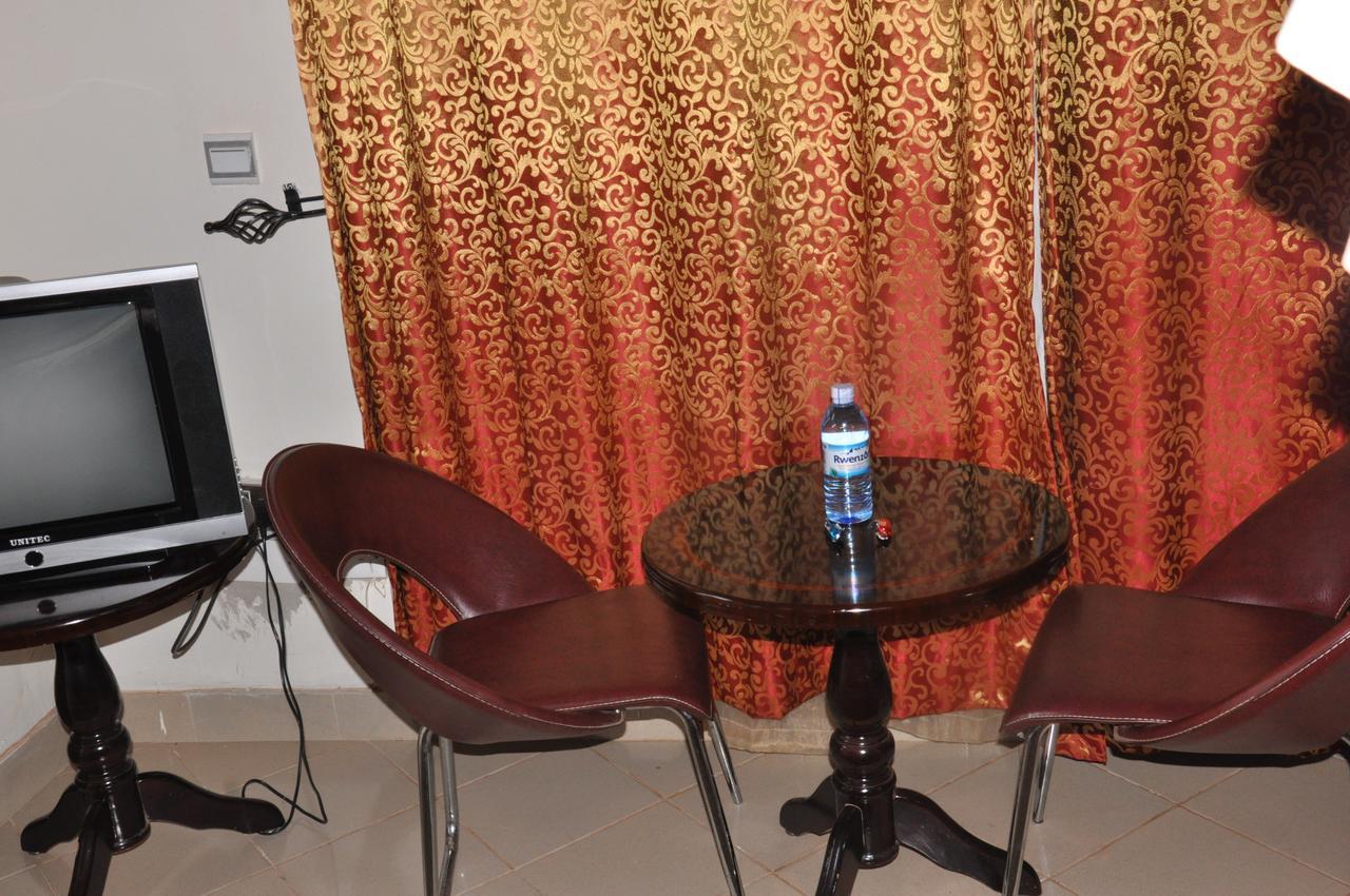 Cepha'S Inn Kabale Ngoại thất bức ảnh