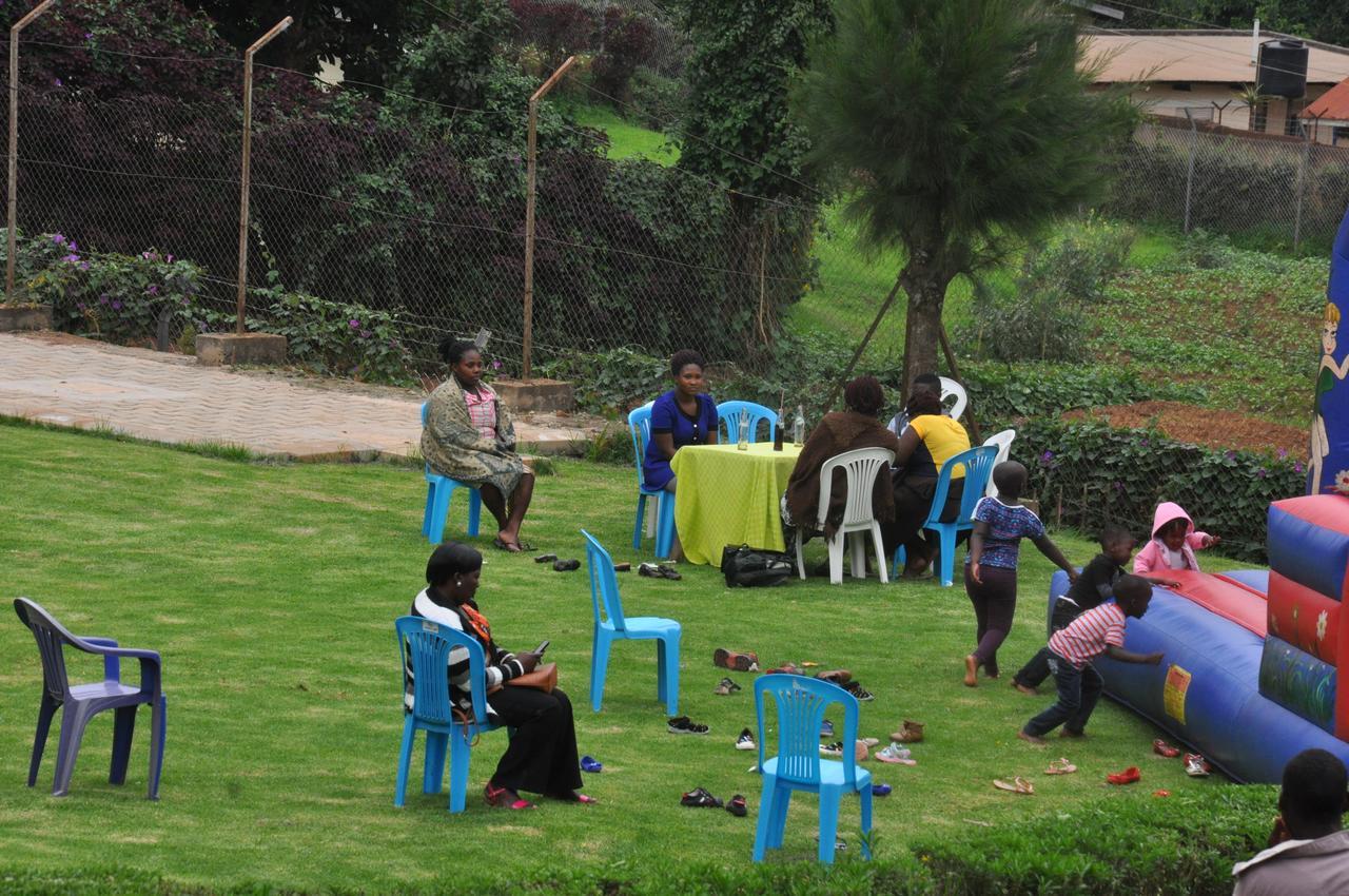 Cepha'S Inn Kabale Ngoại thất bức ảnh